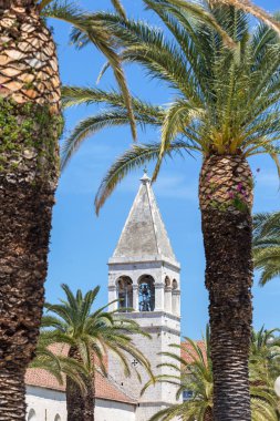 08 Mayıs 2019, Trogir, Hırvatistan. Efendimiz Je'nin Yükselişinin Çan Kulesi