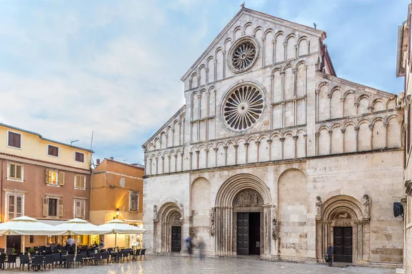 08 květen 2019. Zadar. Chorvatsko. Katedrála svatého Anastána. — Stock fotografie