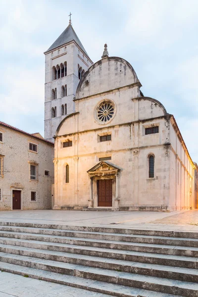 08 mei 2019. Zadar. Kroatië. St. Mary's Church — Stockfoto