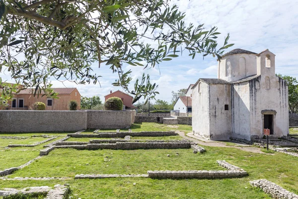 10 Mayıs 2019. Nin, Hırvatistan. Eski Kutsal Haç Kilisesi