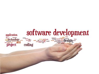 Kavram ya da teknoloji soyut kelime bulut üzerinde arka izole elinde kodlama kavramsal yazılım geliştirme projesi