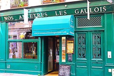 Paris'te Gaulish Store Front