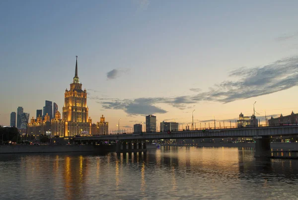Rusia Moskow Pemandangan Hotel Ukraina Saat Matahari Terbenam — Stok Foto