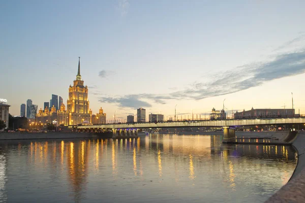 Russland Moskau Blick Auf Das Hotel Ukraine Bei Sonnenuntergang — Stockfoto