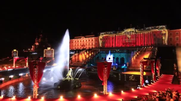 Rússia Peterhof Fountain Festival Theatrical Novel Inglês Vista Fonte Sansão — Vídeo de Stock