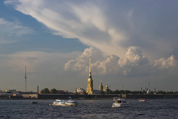 Rusko Petrohrad Pohled Pevnost Petra Pavla Při Západu Slunce — Stock fotografie