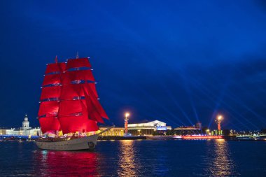 Rusya. St. Petersburg'da. Tatil mezunları 