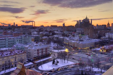 Rusya. Moskova. Kurtarıcı Mesih Katedrali gözlem güvertesinden görünüm