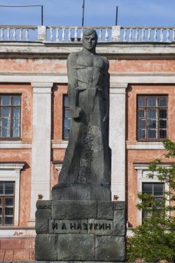 Kırım. Theodisius. Anıt I.A. Nazukin