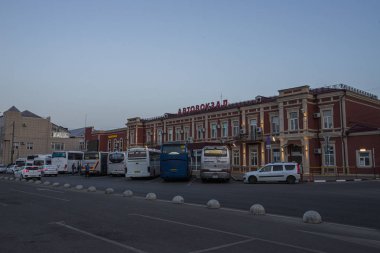 Rusya. Krasnodar. Otobüs durağı