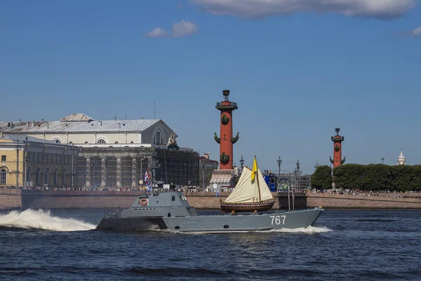 Rusia San Petersburgo Buque Guerra Desfile Día Marina — Foto de Stock
