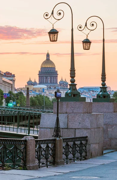 Petersburg Blick Auf Die Krasnoflotzki Brücke Und Die Isaak Kathedrale — Stockfoto