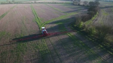 Çiftlik püskürtme sprey bitkileri tartışmalı Glyphosate herbisit ile kullanılan