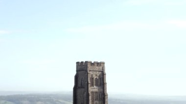 Glastonbury Tor Castle İngiltere'de ünlü bir dönüm noktası