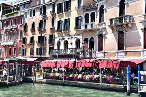 Veneza Uma Cidade Histórica Patrimônio Mundial Localizada Nas Ilhas Lagoa — Fotografia de Stock