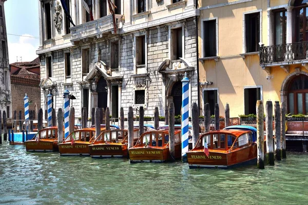 Veneza Uma Cidade Histórica Patrimônio Mundial Localizada Nas Ilhas Lagoa — Fotografia de Stock