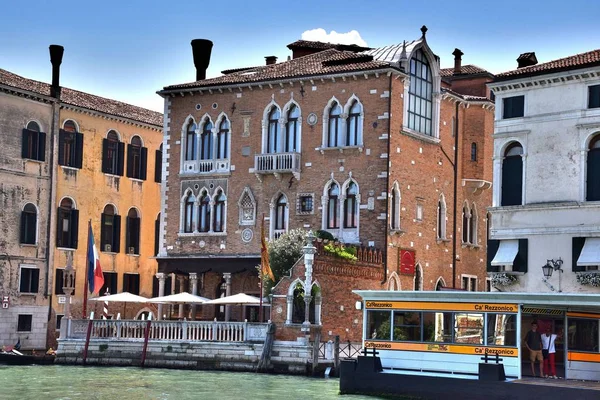 Veneza Uma Cidade Histórica Patrimônio Mundial Localizada Nas Ilhas Lagoa — Fotografia de Stock