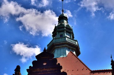 1 Dresden'de Saksonya'nın Doğu Alman kara başkentidir. Avrupa. Almanya. Kentsel mimari. Yaz. 2018. 2 * Dresden bir Sakson mimarisi, küller ve kalıntılar ikinci dünya savaşından sonra canlanan parlak mucizesi.