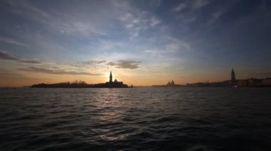 San Marco Havzası, Venedik, İtalya 'da harika bir gün batımı