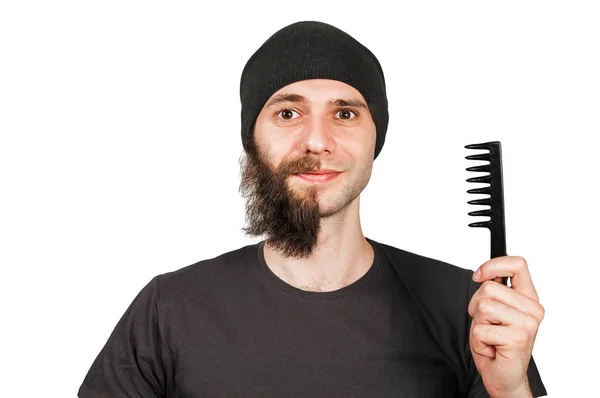 Hombre con la barba medio afeitada sorprendido con la sonrisa mantenga el peine de pelo. Aislado sobre fondo blanco —  Fotos de Stock