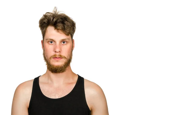 Портрет молодого бородатого чоловіка без сміху. Ізольовані на білому тлі — стокове фото