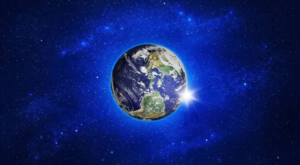 Pianeta Terra vista dallo spazio in un campo stellare. Elementi di questa immagine sono forniti dalla NASA . — Foto Stock
