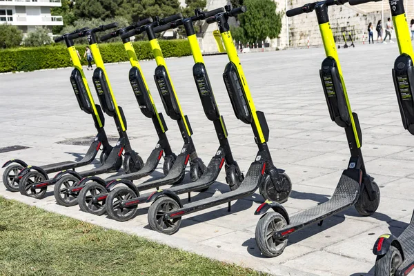 Few electric scooters parked — Stock Photo, Image