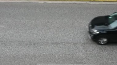 Otobanda Hızlı Hareket Eden Arabalar - Yukarıdan Görüntü