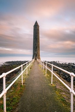 Larne, County Antrim, Kuzey İrlanda / 8 Ocak 2017: Chaine Memorial Tower