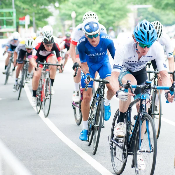 Arlington Červen Cyklisté Soutěžit Závodě Elite Pánské Klasický Kole Ozbrojených — Stock fotografie