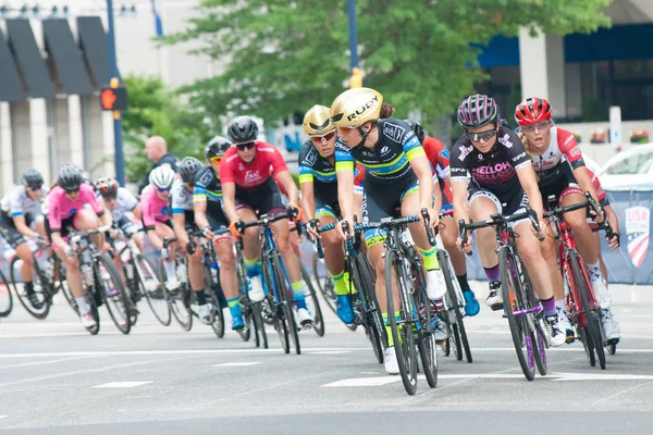 Arlington Junio Los Ciclistas Compiten Carrera Élite Femenina Clásico Ciclismo — Foto de Stock