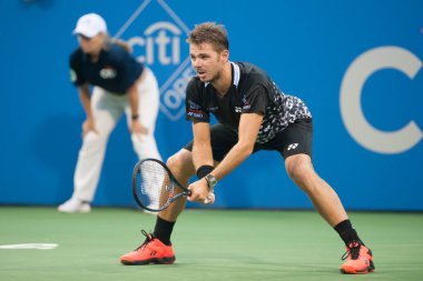 Stan Wawrinka (Sui) 31 Temmuz 2018 yılında Washington Dc Citi açık tenis turnuvası Donald Young (ABD) düşüyor