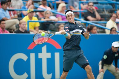Kei Nishikori (Jpn) 3 Ağustos 2018 yılında Washington Dc Citi açık tenis turnuvası Alexander Zverev (Ger) düşüyor
