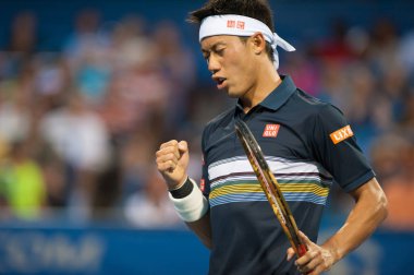 Kei Nishikori (Jpn) 3 Ağustos 2018 yılında Washington Dc Citi açık tenis turnuvası Alexander Zverev (Ger) düşüyor