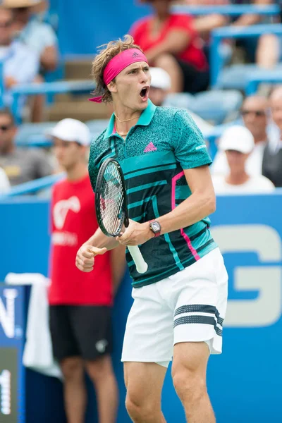 알렉산더 Zverev Ger 2018 워싱턴 Dc에서에 테니스 대회에서 Nishikori Jpn — 스톡 사진