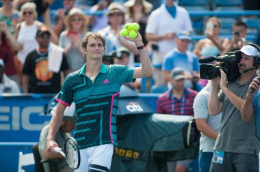 4 Ağustos 2018 yılında Washington Dc üzerinde Citi açık tenis turnuvasında Stefanos Tsitsipas (Gre) üzerinde onun kazanmak sonra Alexander 