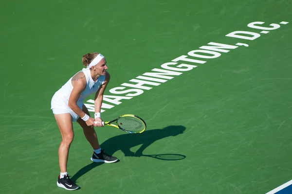 斯维特拉娜库兹涅佐娃 在2018年8月4日在华盛顿特区击败安德烈佩特科维奇 在花旗网球公开赛上的比赛 — 图库照片