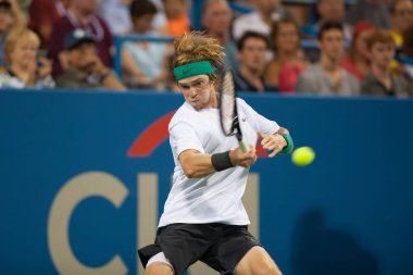 Andrey Rublev (Rus) Alex de Minaur (Aus) için yarı finalde Citi açık tenis turnuvası 4 Ağustos 2018 yılında Washington Dc düşüyor