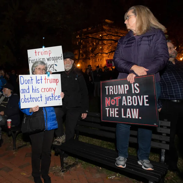 Participants Nobody Law Rally Show Support Special Counsel Robert Muellers — Stock Photo, Image