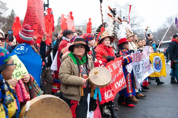 Partecipanti Alla Prima Marcia Dei Popoli Indigeni Washington Gennaio 2019 — Foto Stock