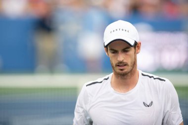 Andy Murray (R), 31 Temmuz 2019'da Washington Dc'de düzenlenen Citi Open tenis turnuvasında kardeşi Jamie Murray (Gbr) ile çiftler de oynarken