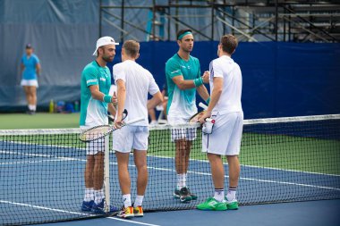 Alex de Minaur ve John Peers (Aus), 1 Ağustos 2019'da Washington Dc'de düzenlenen Citi Open tenis turnuvasında Juan Sebastian Cabal ve Robert Farah'ı (Col) yendiler.