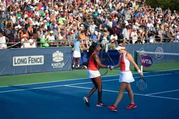 Coco Gauff États Unis Caty Mcnally États Unis Lors Leur — Photo