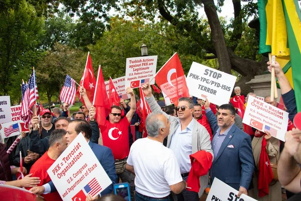 Cetățenii Turci Adună Fața Casei Albe Pentru Denunța Gruparea Teroristă — Fotografie, imagine de stoc