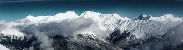 Εκπληκτική Πανοραμική Θέα Στα Βουνά Του Καυκάσου Από Την Κορυφή — Φωτογραφία Αρχείου