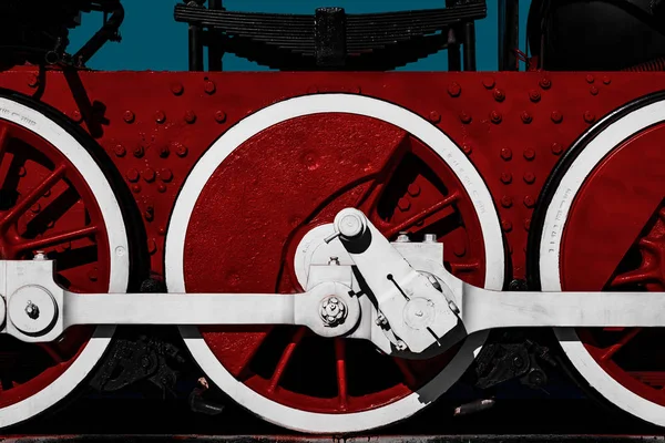 Колеса ретро-локомотива — стоковое фото