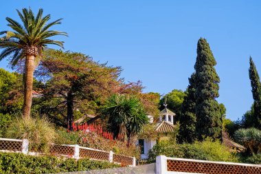 Lüks ve muhteşem Akdeniz bahçesi