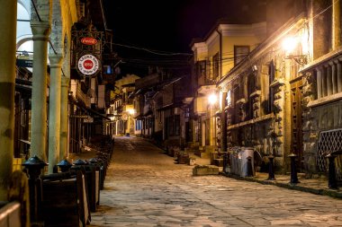 Veliko Tarnovo şehir, Bulgaristan - 23 Şubat 2017 yayalara gecede
