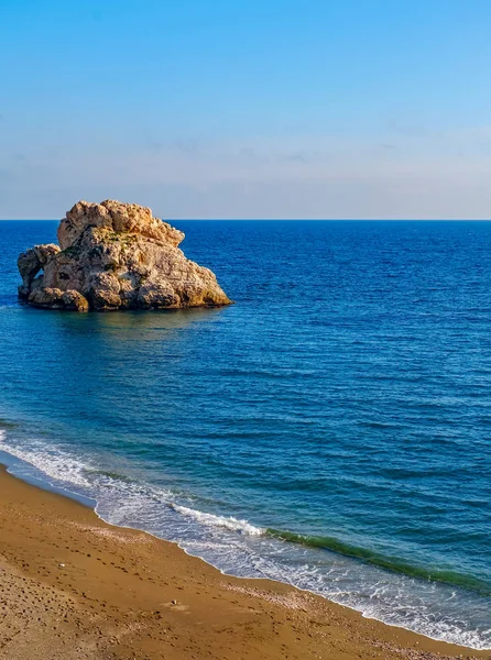 Penon del Cuervo plajı. Costa del Sol, Malaga, İspanya