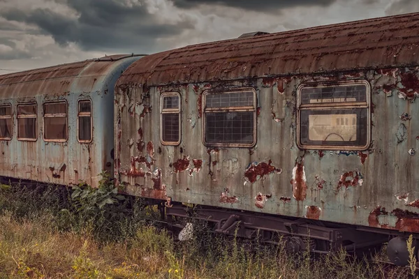 Abandoned train passenger cars — Stock Photo, Image